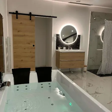 Apartment Jardin De Galata Beziers